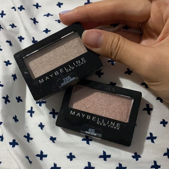 Makeup bundle!! - Picture 2 of 6